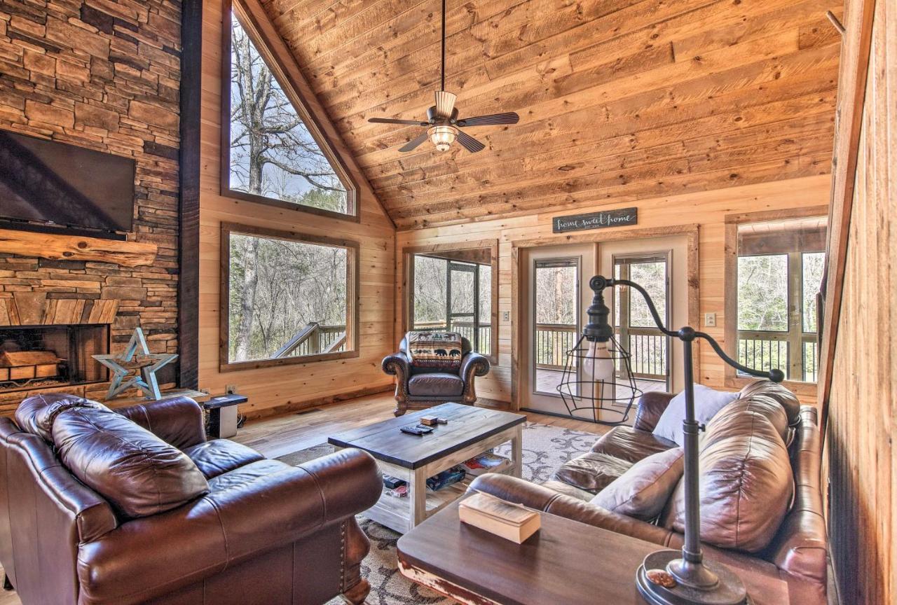 Modern Murphy Cabin With Nottely River Views! Екстер'єр фото