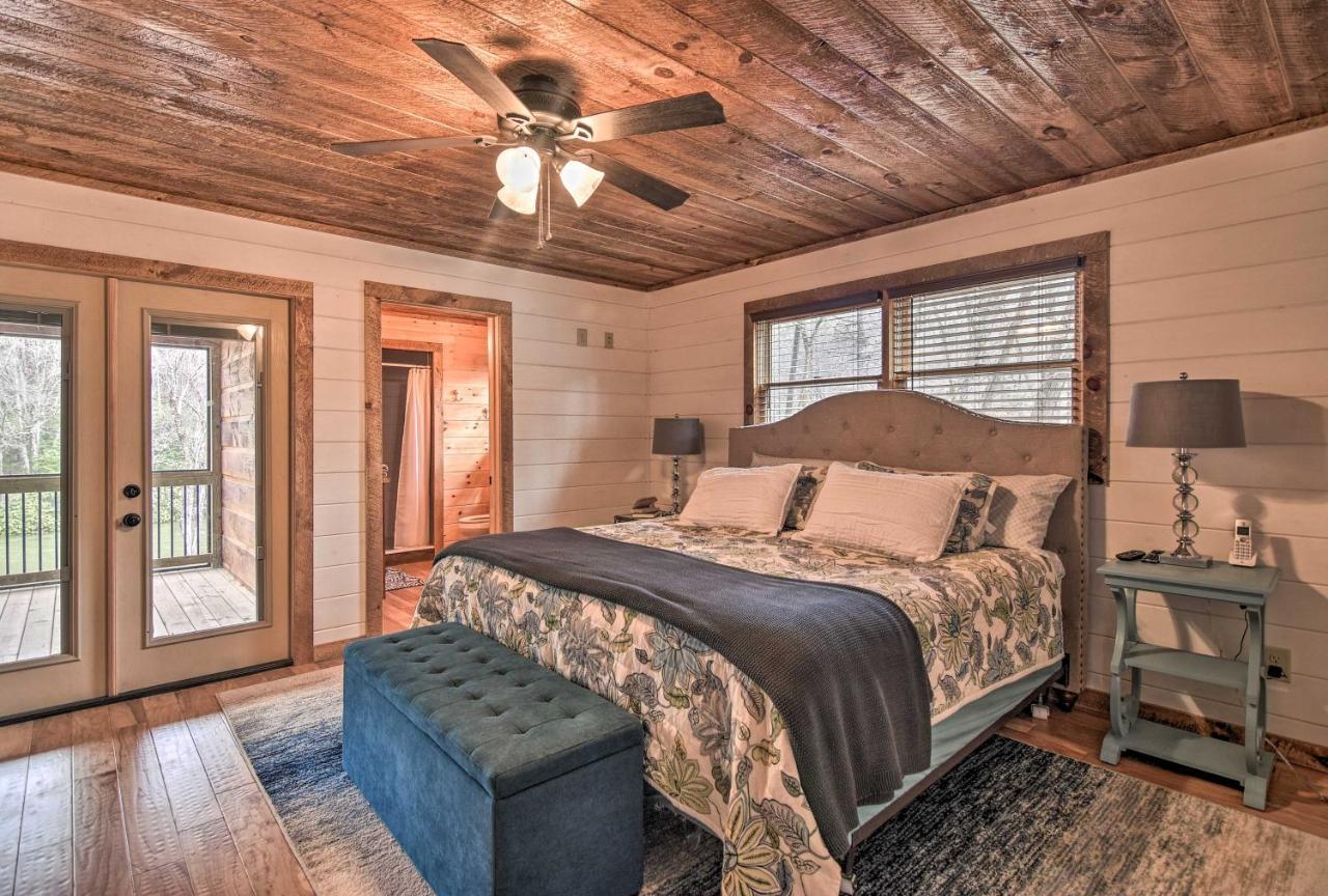 Modern Murphy Cabin With Nottely River Views! Екстер'єр фото